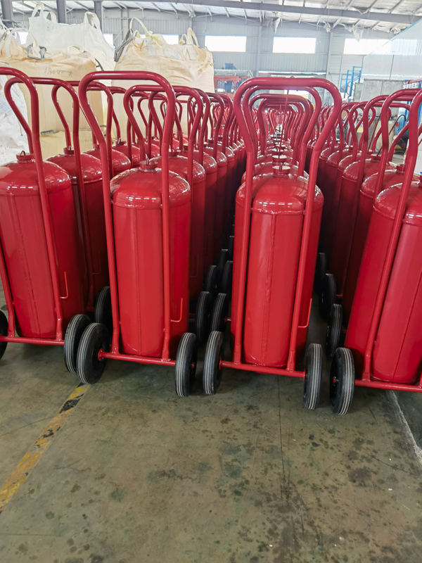 50 kg Trockenpulverlöscher