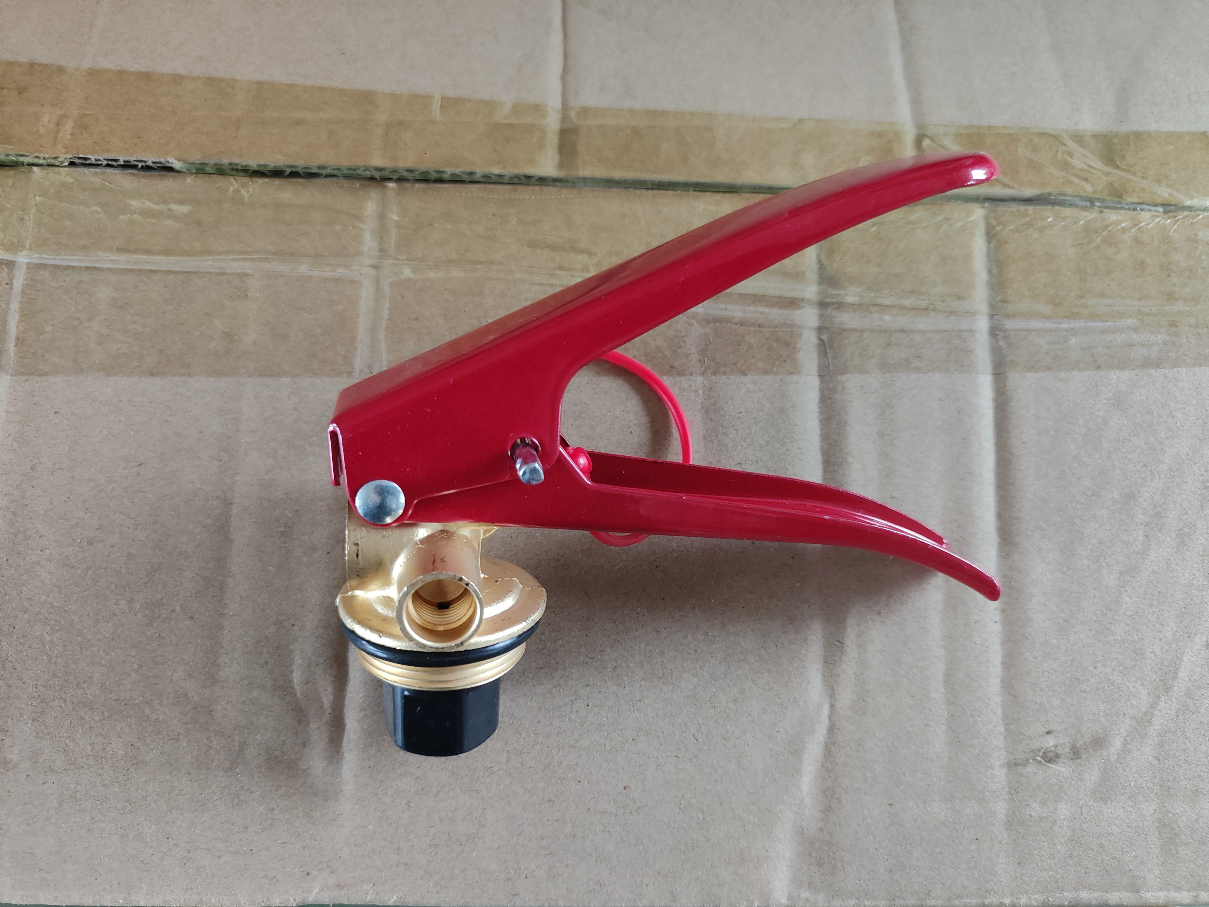 M30 Trockenpulver-Feuerlöschventil