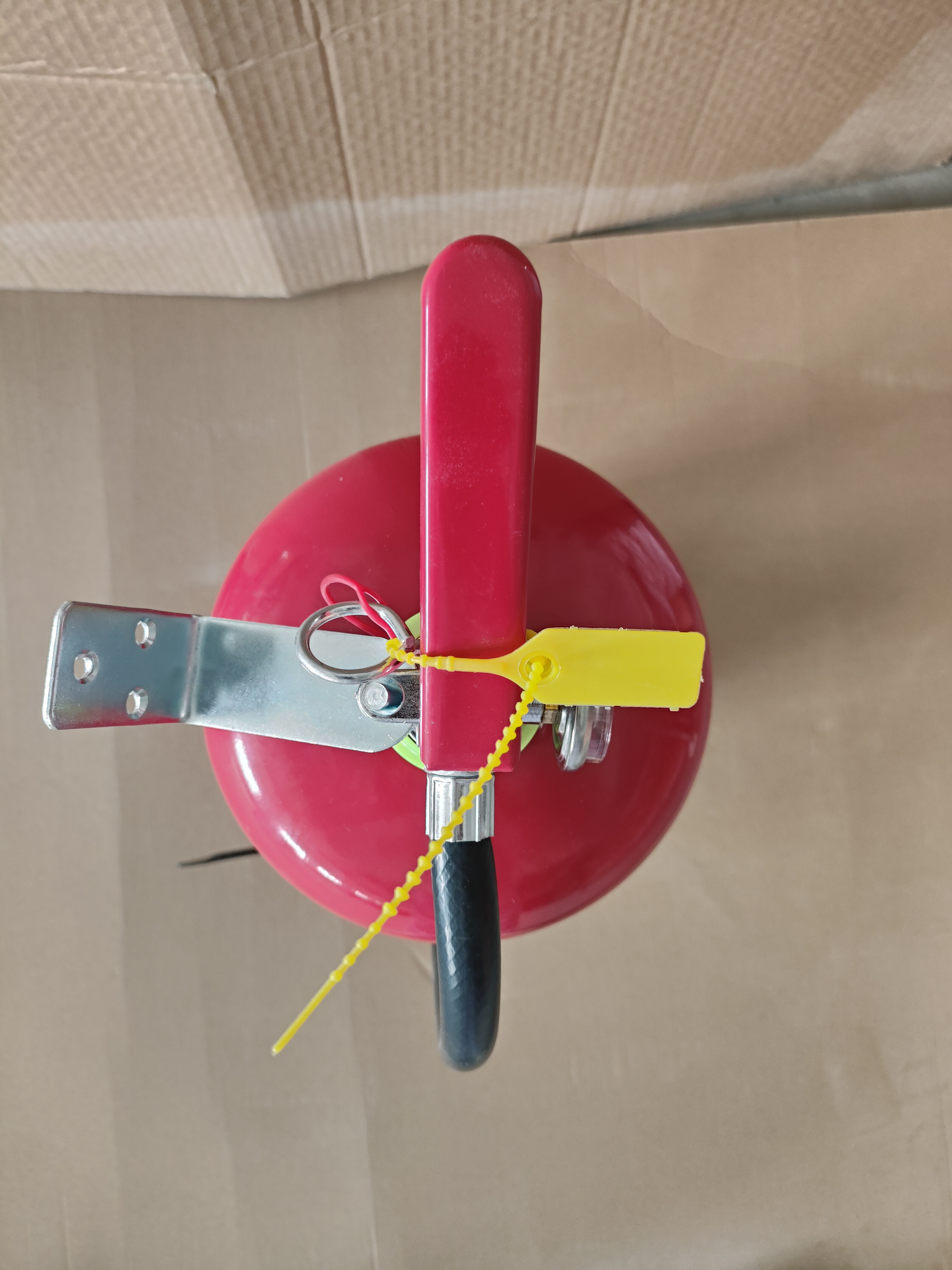 6 kg Trockenpulver Feuerlöscher für Holz mit Messingventil
