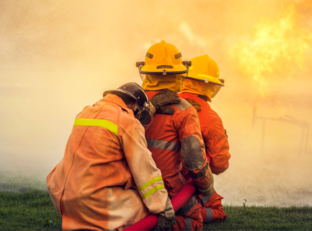Feuer bekämpfen