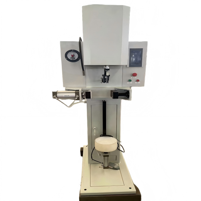 XTM-300 Automatisierte CO2-Feuerlöschventil-Schraubmaschine